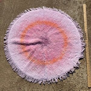 Vintage “tie dye” round rug